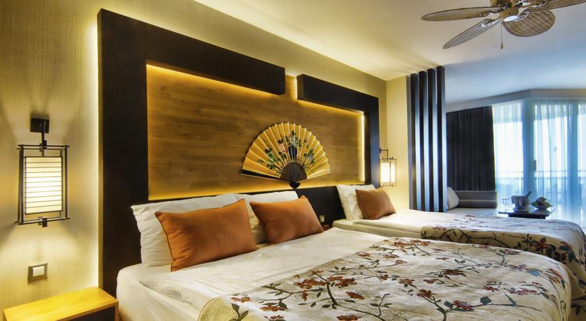 Limak Lara Deluxe Resort Otel Otel Avantaj Tatil