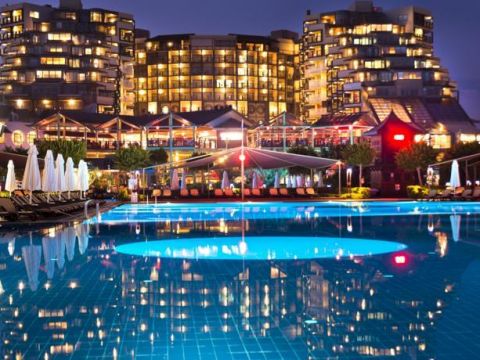Limak Lara Deluxe Resort Otel Image