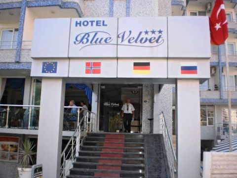 Blue Velvet Otel Image