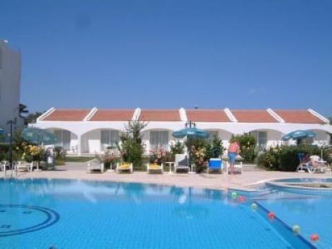 Sempati Hotel Kıbrıs Image