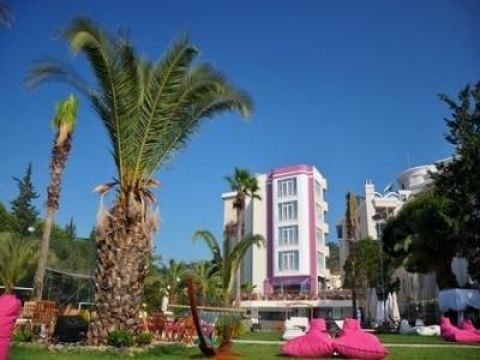Dora Beach Hotel Image