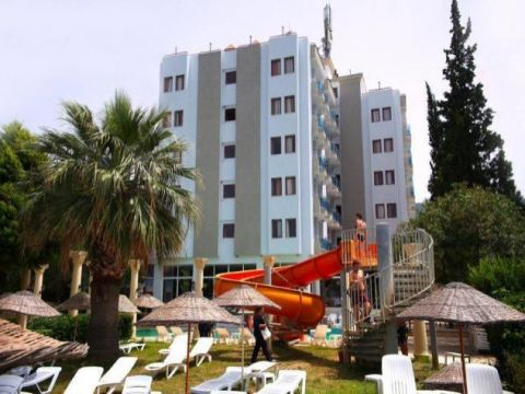 Bella Pino Hotel Image