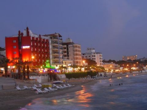 Sunday Beach Hotel Image